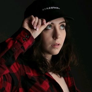 Meet your Posher, Bridgette